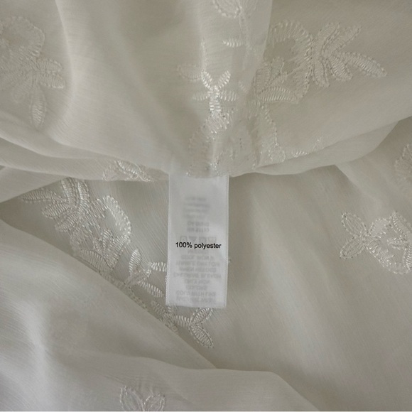 Maurices White Kimono Embroidered Open Front Beach Bridal Small Medium Women’s - Picture 11 of 12